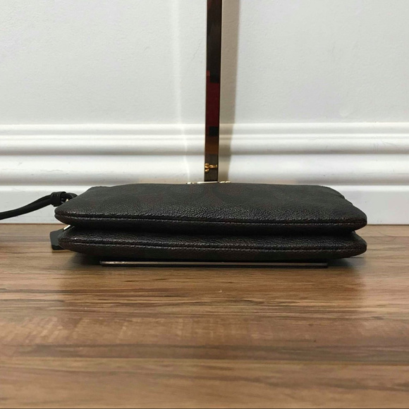 🍁Coach Signature PVC Leather🍁 - Picture 5 of 8